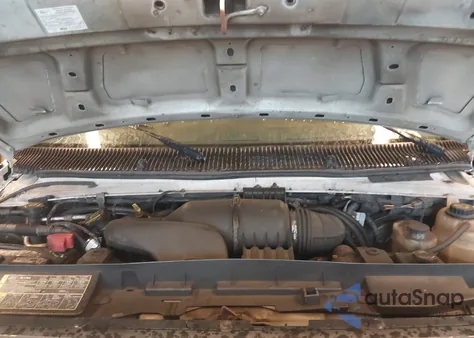 2010 Ford E-250 Commercial/Recreational из США, поврежденный, VIN 1FTNE2EL6ADA10337